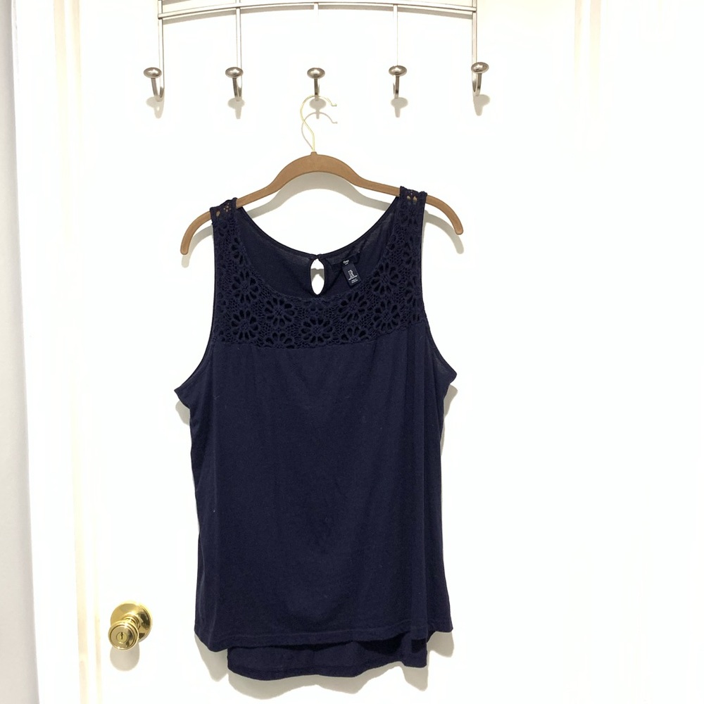 Gap XL laced navy tank top - Picture 1 of 3